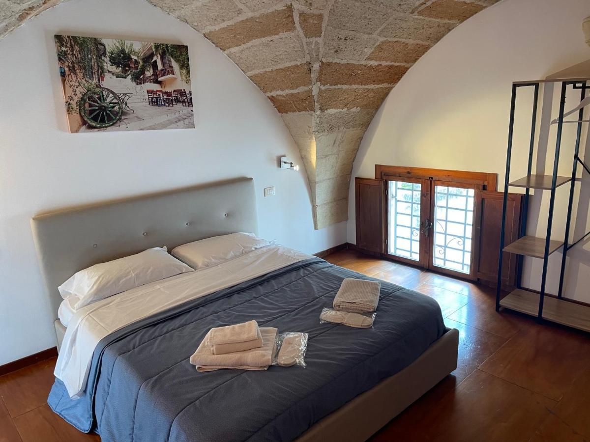 B&B Piazzetta Verdi Lecce Exterior foto